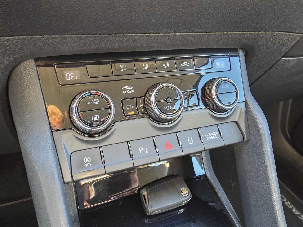 SKODA Karoq 1.5 TSI ACT DSG 4x4 Executive