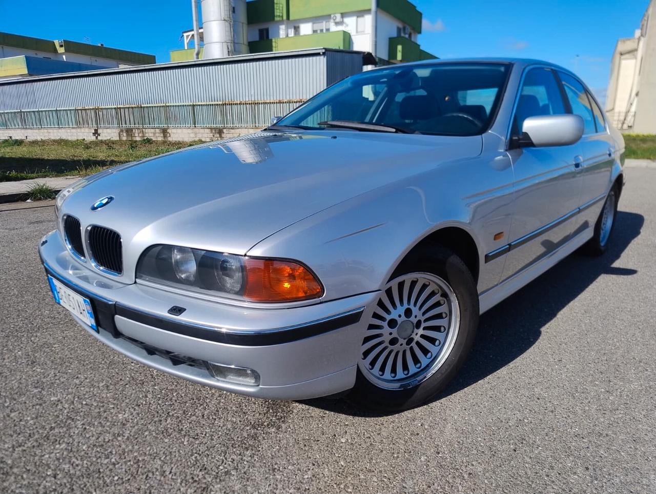 Bmw 520 520i 24V cat Futura