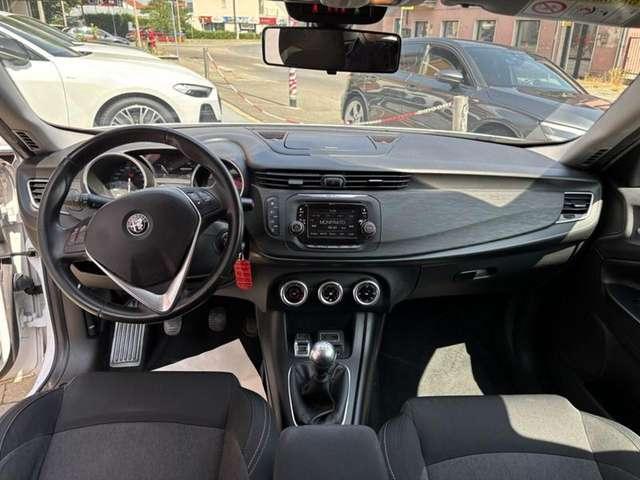 Alfa Romeo Giulietta 1.6 JTDm-2 120 CV Distinctive BLUETOOTH-16"