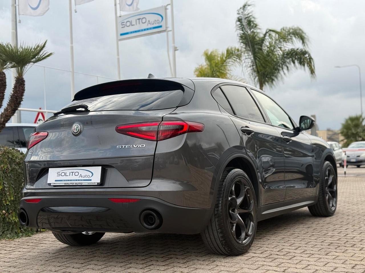 Alfa Romeo Stelvio 2.2 Turbodiesel 190 CV AT8 Q4 Executive