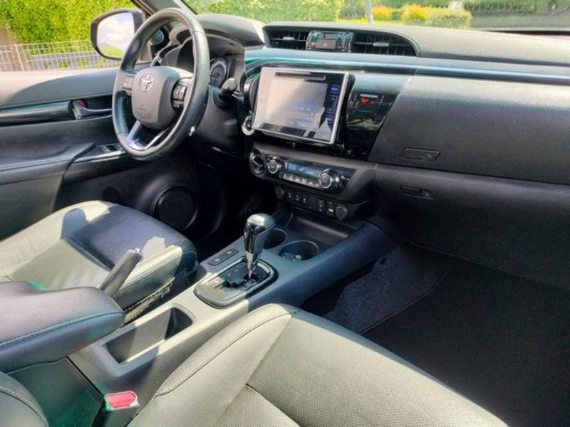 Toyota Hilux 2.4 D-4D A/T 4WD 4 porte Double Cab Executive+ con Hard Deck!!