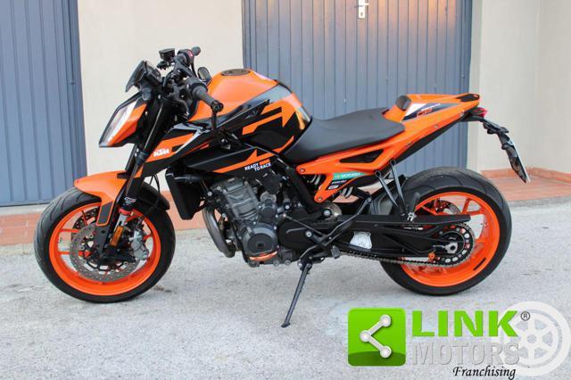 KTM 890 Duke GP