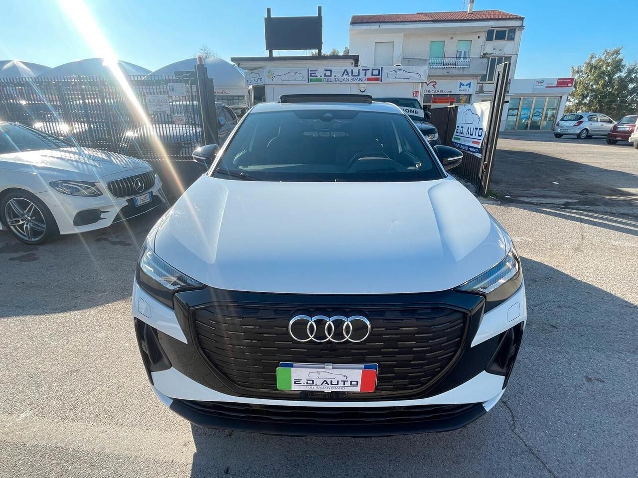 Audi Q4 50 e-tron quattro S line edition