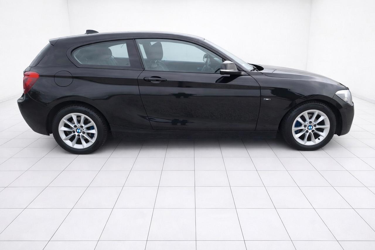 BMW 116d Urban 116CV 2014 – 4 CILINDRI-Navi Pelle Keyless PDC Tagliandi BMW