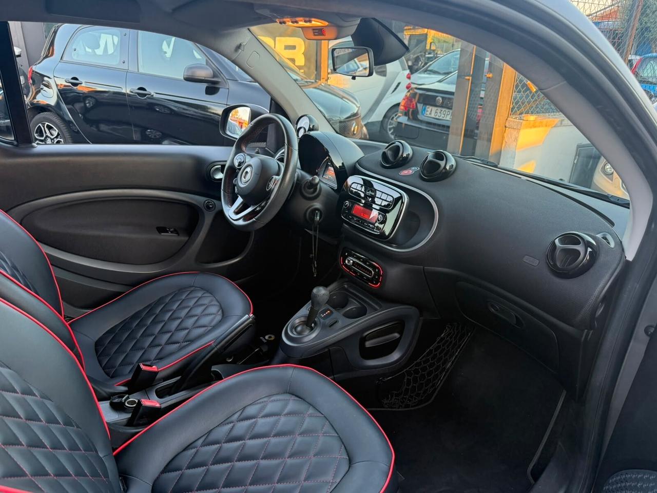 Smart ForTwo 90cv 0.9 Turbo - Automatica - Kit Brabus - Full opt