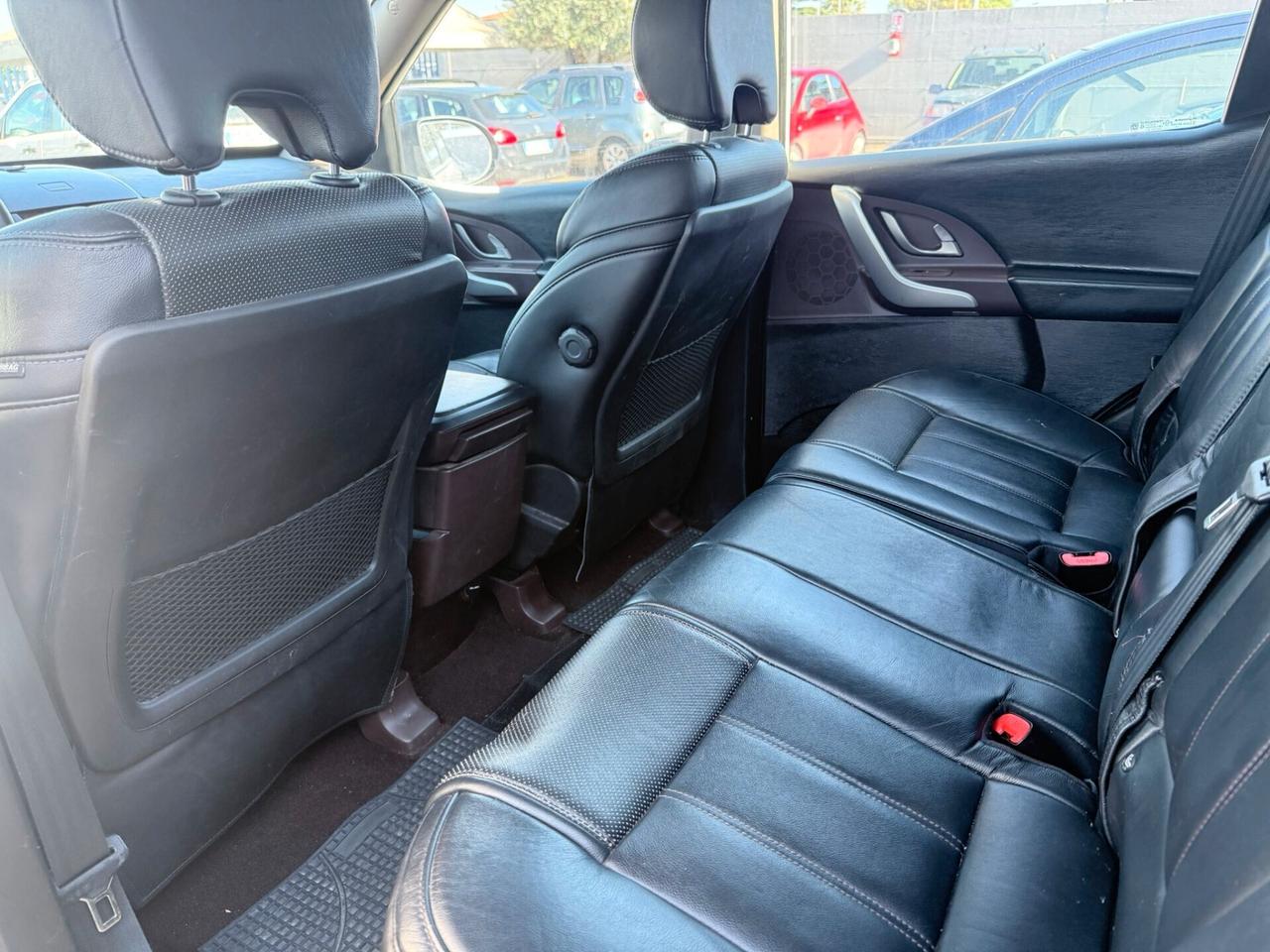 Mahindra XUV500 2.2 16V FWD W8