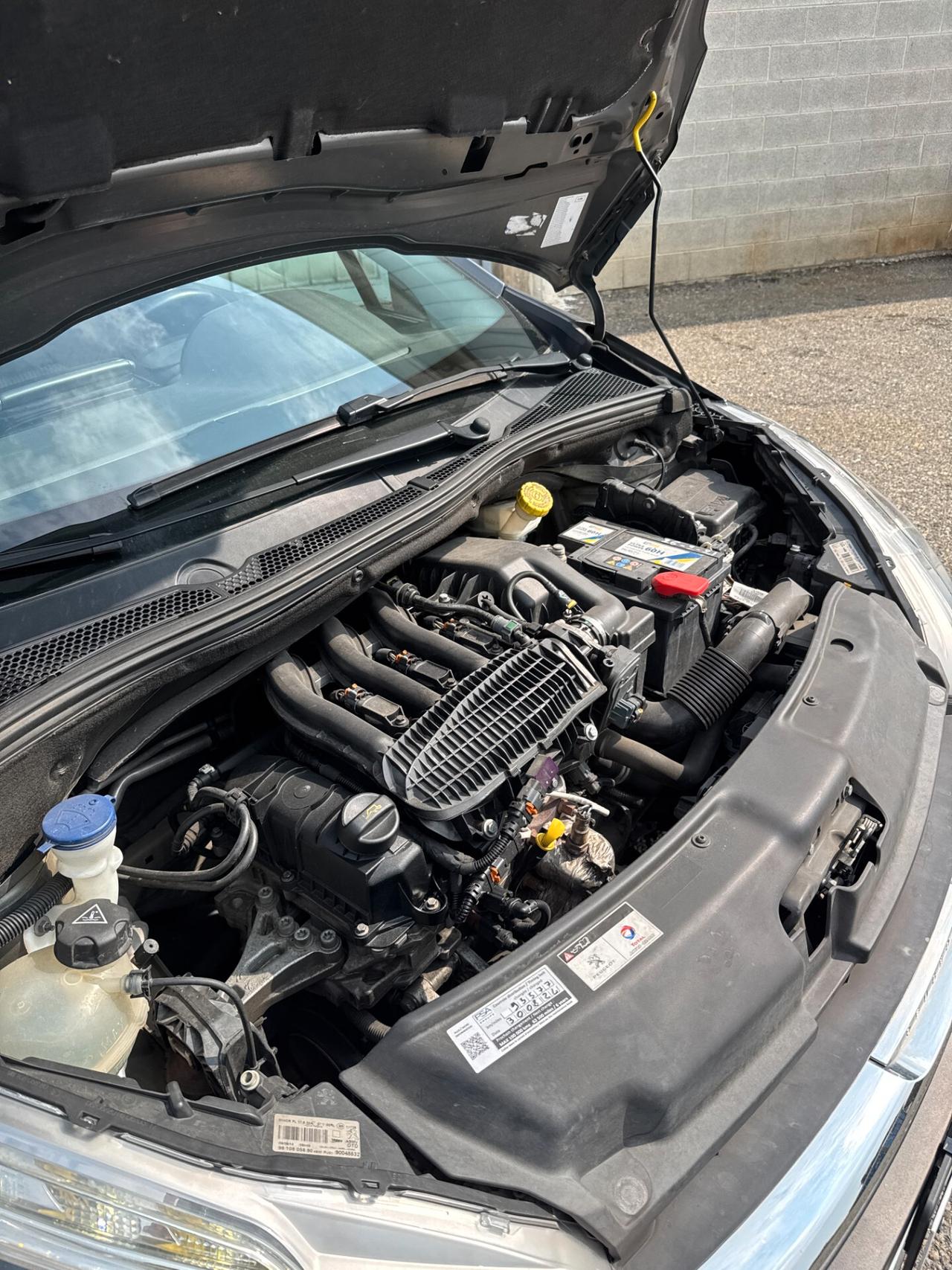 Peugeot 208 1.2 Benz *UNICO proprietario*Cinghia NUOVA
