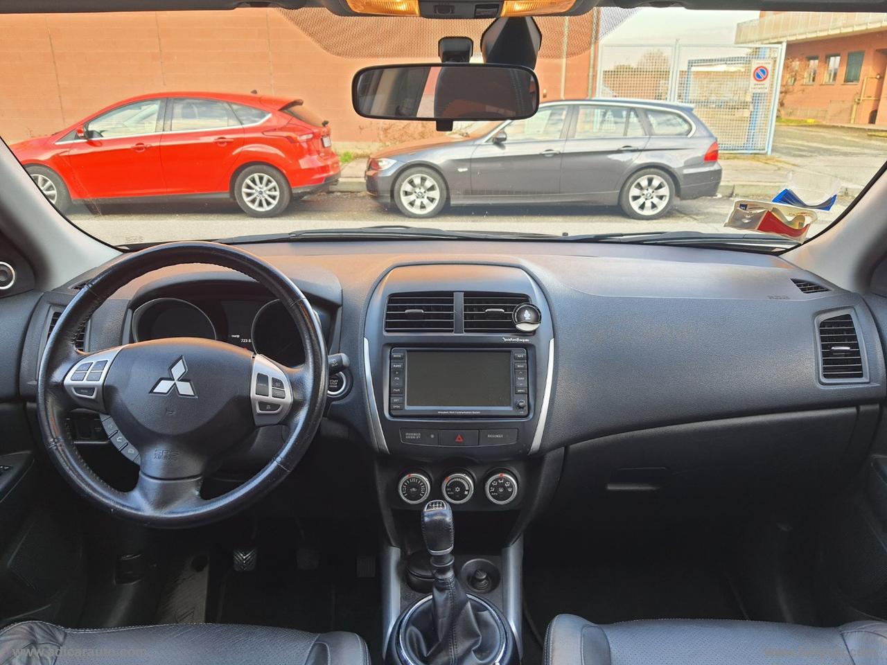 MITSUBISHI ASX 1.8 DI-D 150 4WD Intense Panoramic