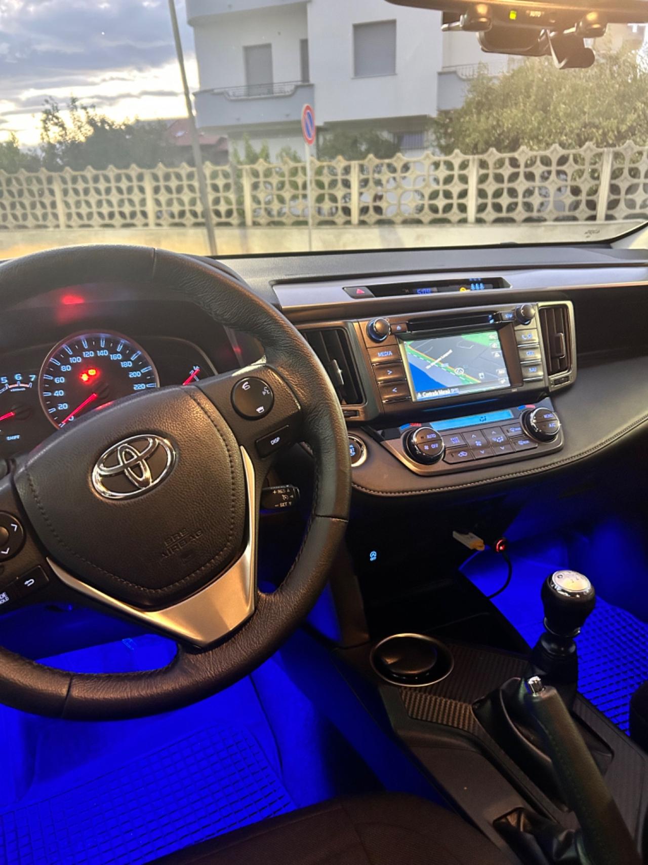 Toyota RAV 4 RAV4 2.2 D-4D 4WD Style