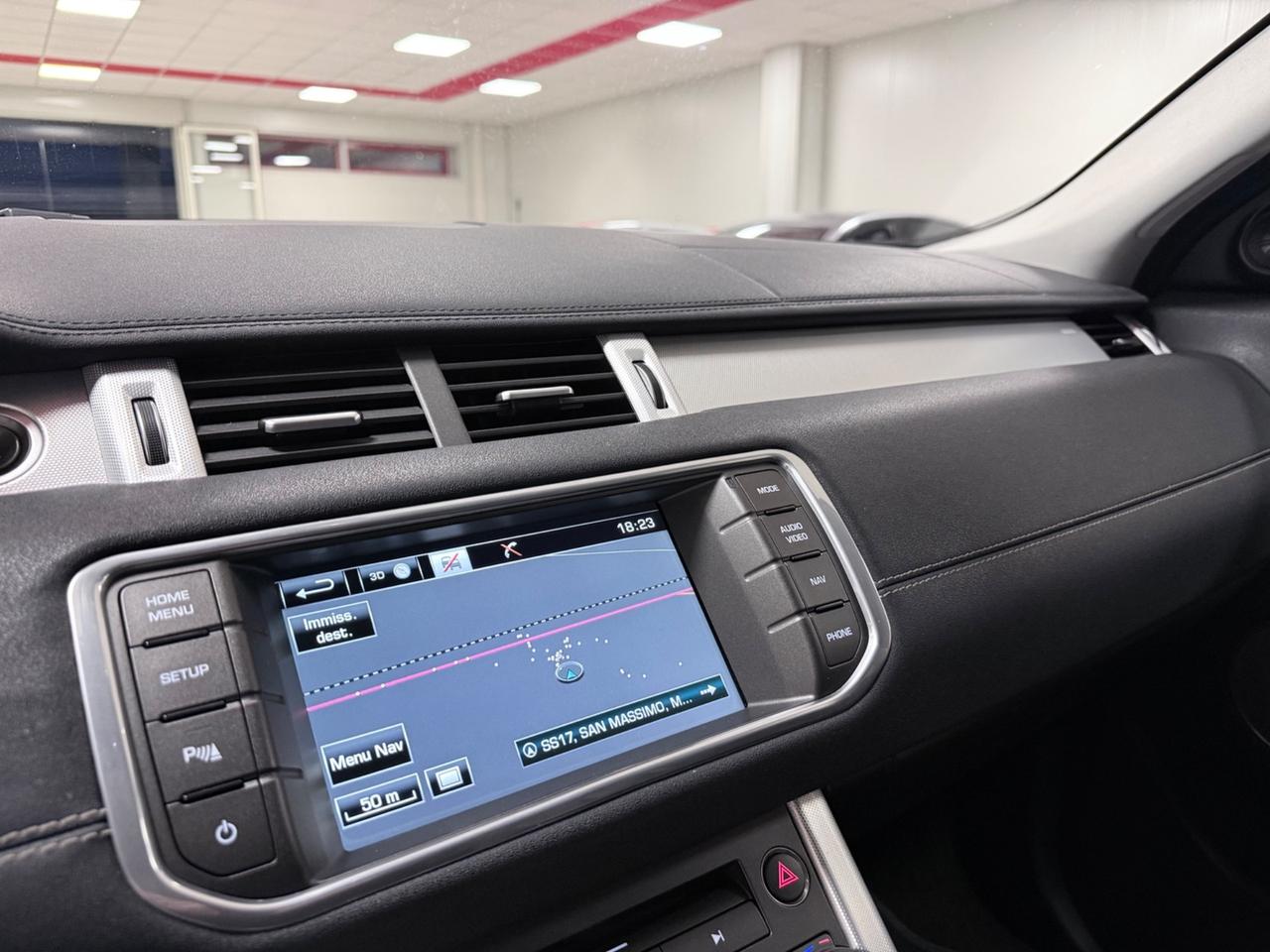 Land Rover Range Evoque 2.2 TD4 5p. British Edition Dynamic