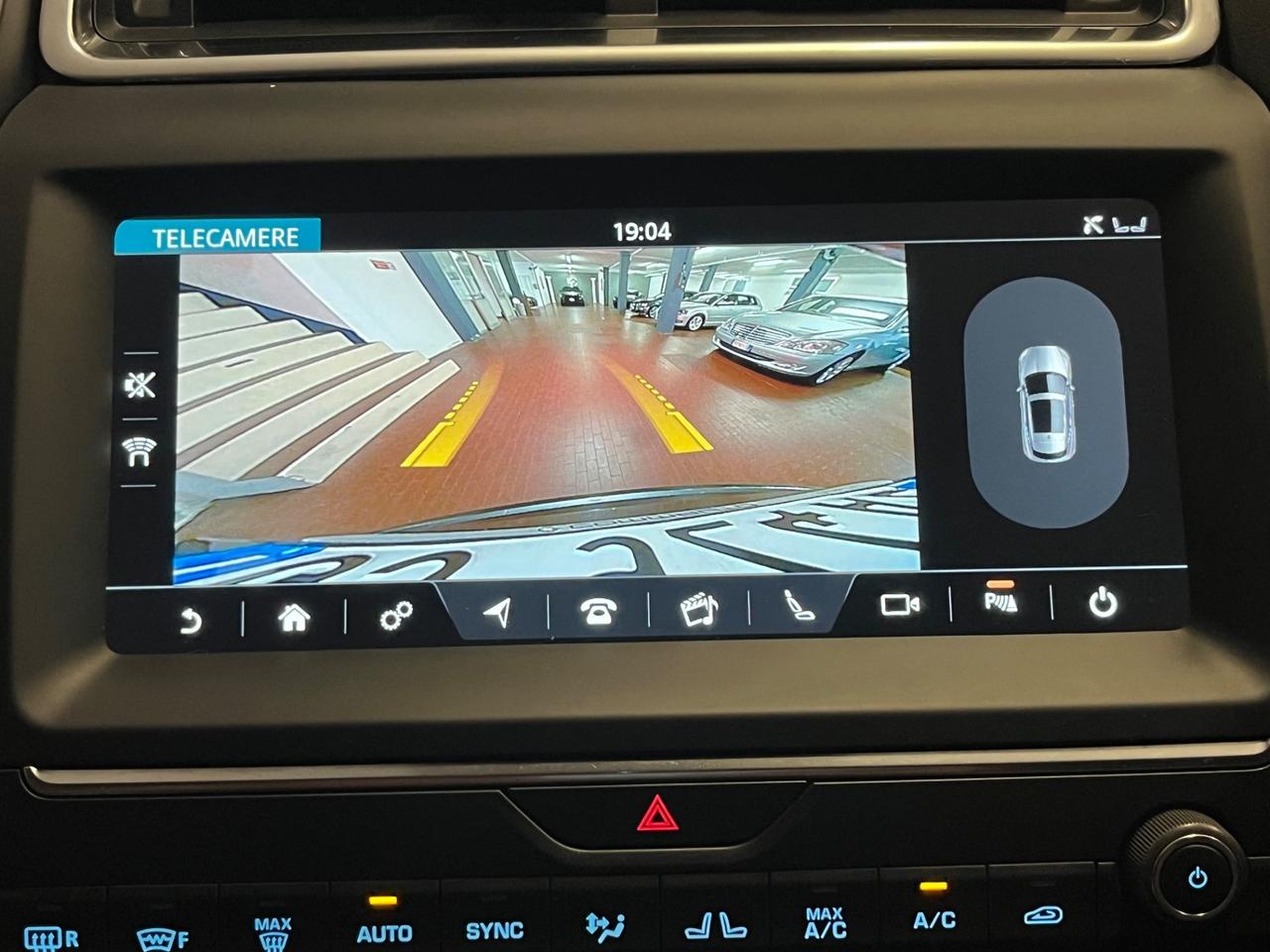 Jaguar E-Pace 2.0D 150 CV AWD R-Dynamic