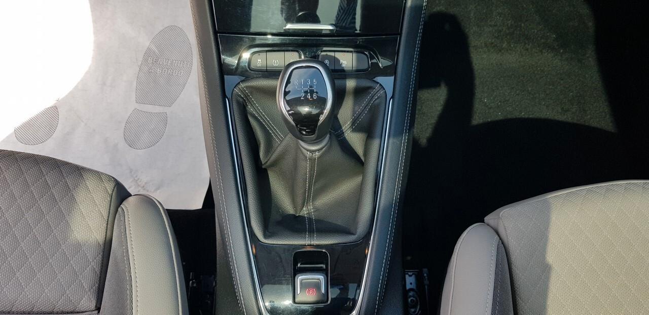Opel Grandland X NEW 1.2 DGI TURBO 12V - 130 cv - 6 Marce *INNOVATION*