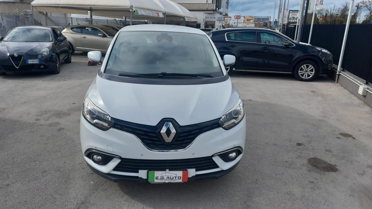 Renault Grand Scenic dCi 8V 110 CV EDC Energy Intens