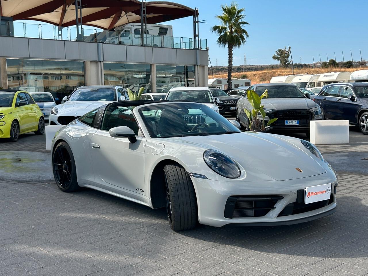 Porsche 992 911 Targa 3.0 4 GTS auto
