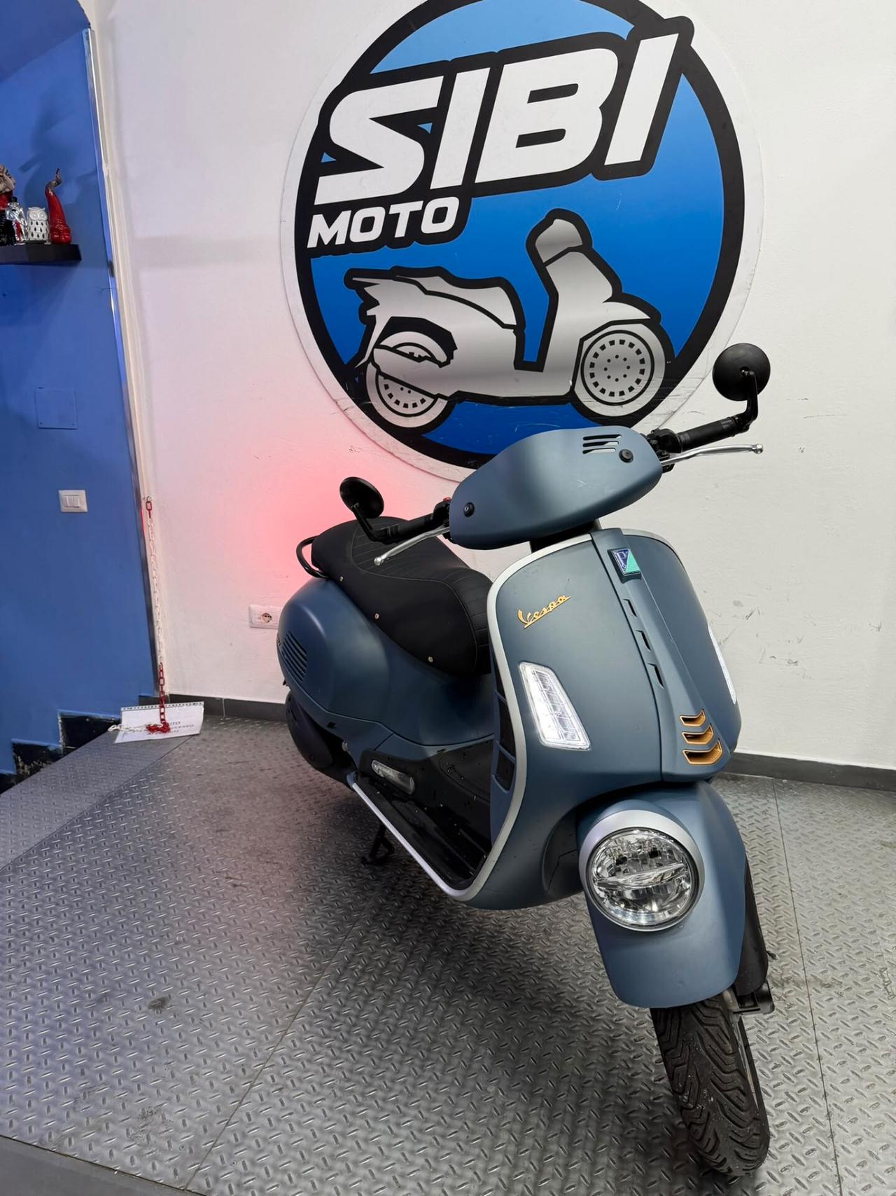 Piaggio Vespa 310 GTS hpe