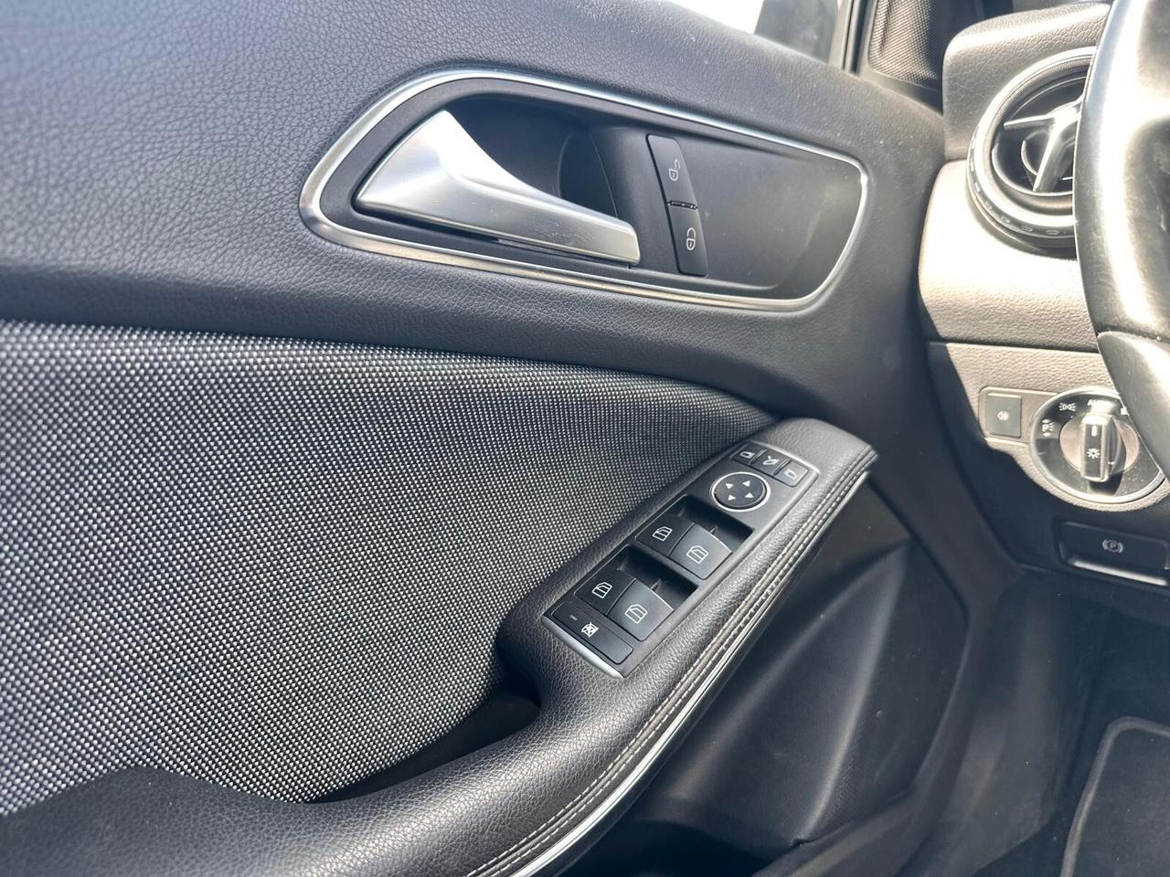 Mercedes-benz GLA 200 CDI Automatic 4Matic Executive