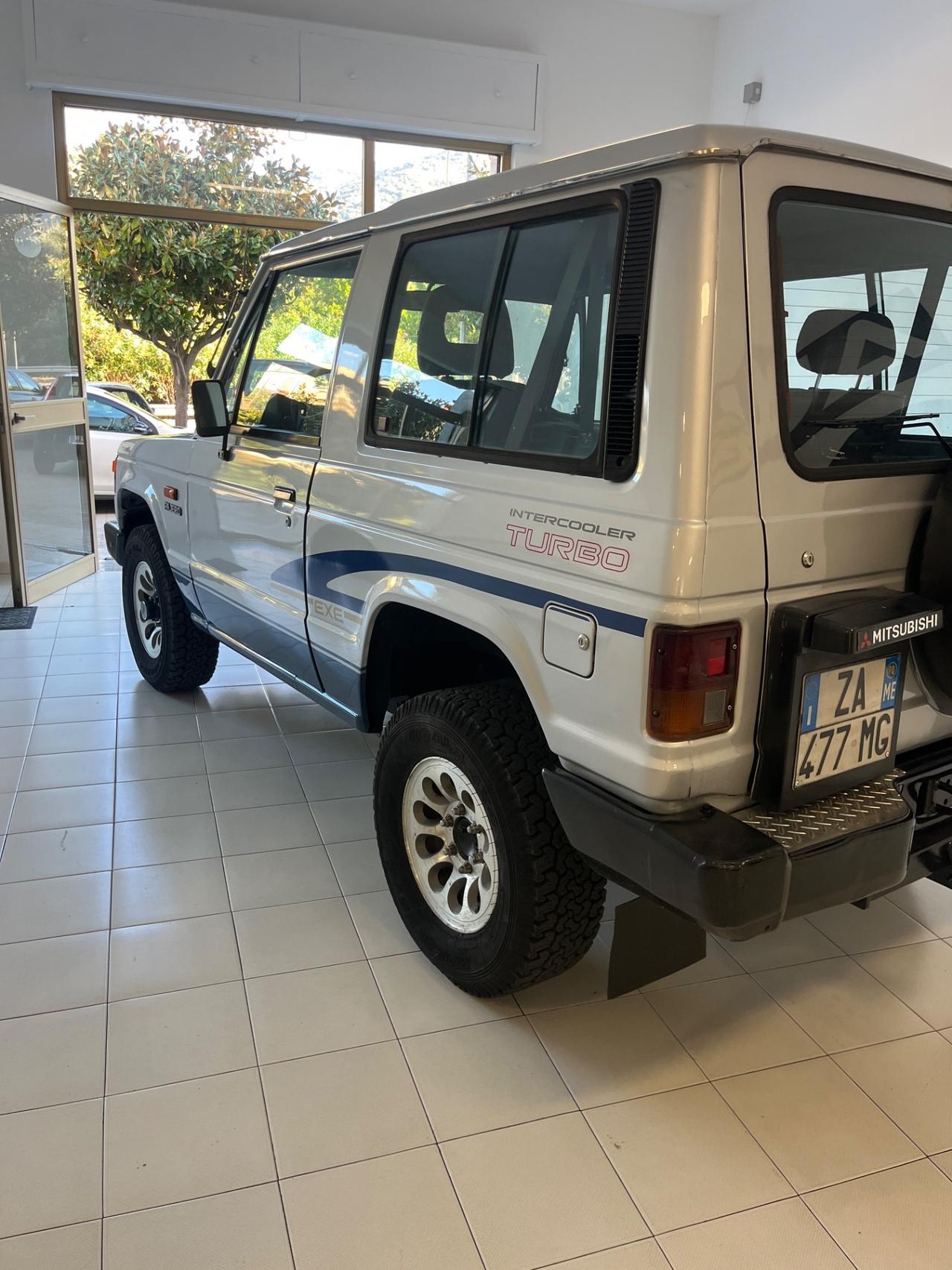 Mitsubishi Pajero 2.5 TDI Metal-top EXE