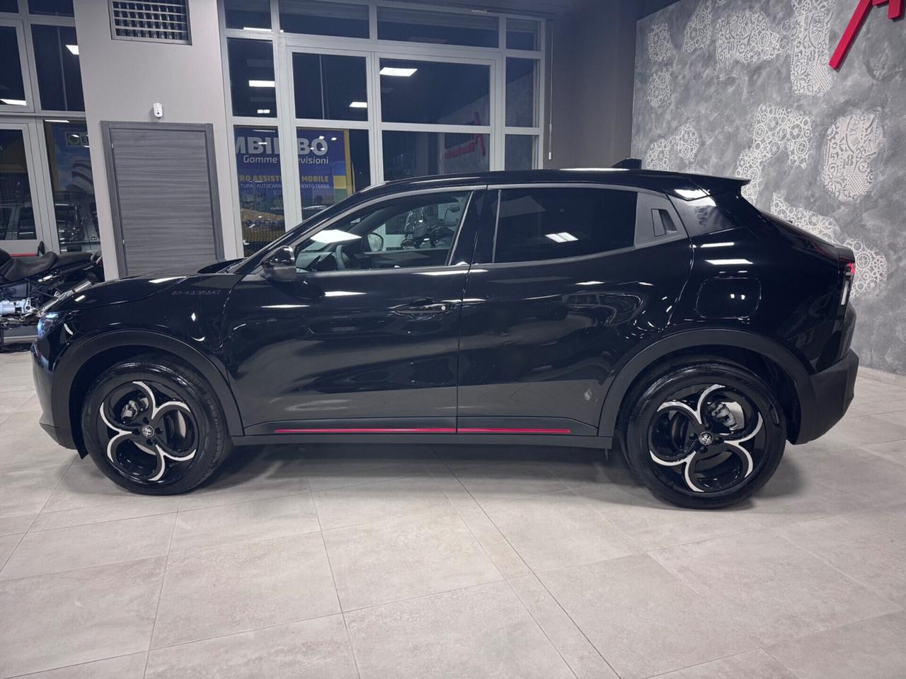 ALFA ROMEO JUNIOR HYBRID DCT SPECIALE