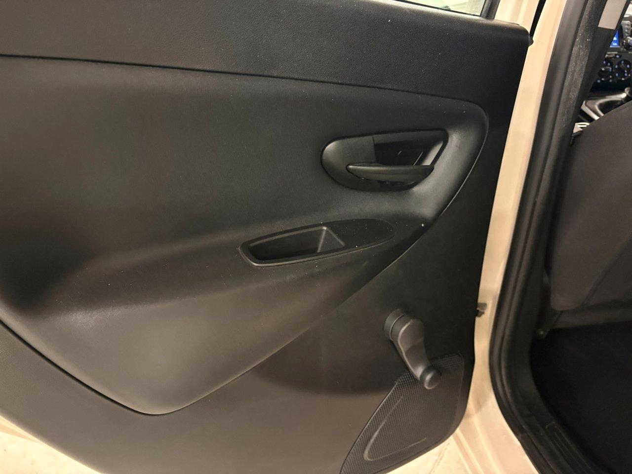 Lancia Ypsilon 5 Porte Ypsilon 1.2 Gold 69cv my16