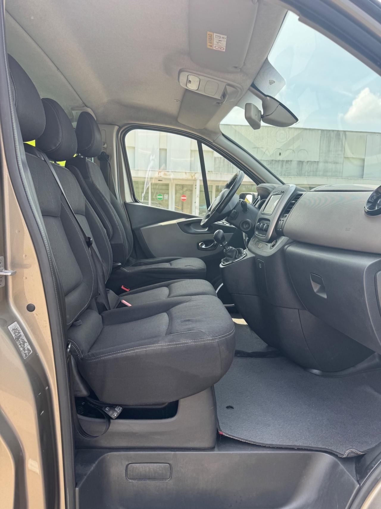 Renault Trafic T29 1.6 dCi 120CV S&S PL-TN Privilege Heavy