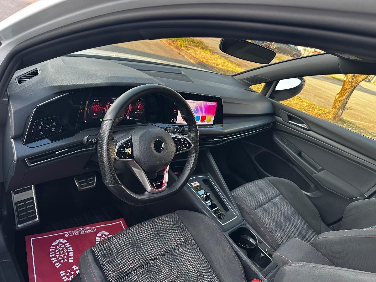 VOLKSWAGEN - Golf - 2.0 TSI GTI DSG SPORT