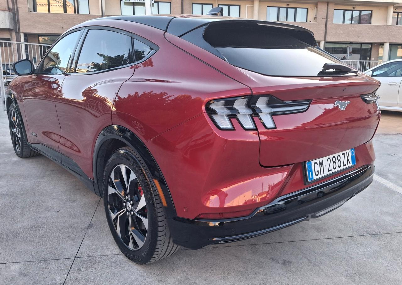 Ford Mustang Mach-E RWD Extended Range 371 CV