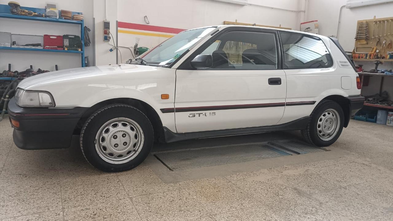 Toyota Corolla 1.6 16V GTi