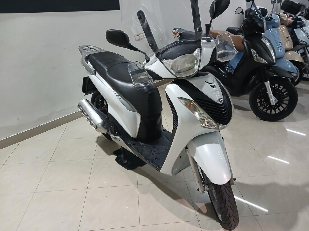 SH 125 GARANTITO 12 MESI