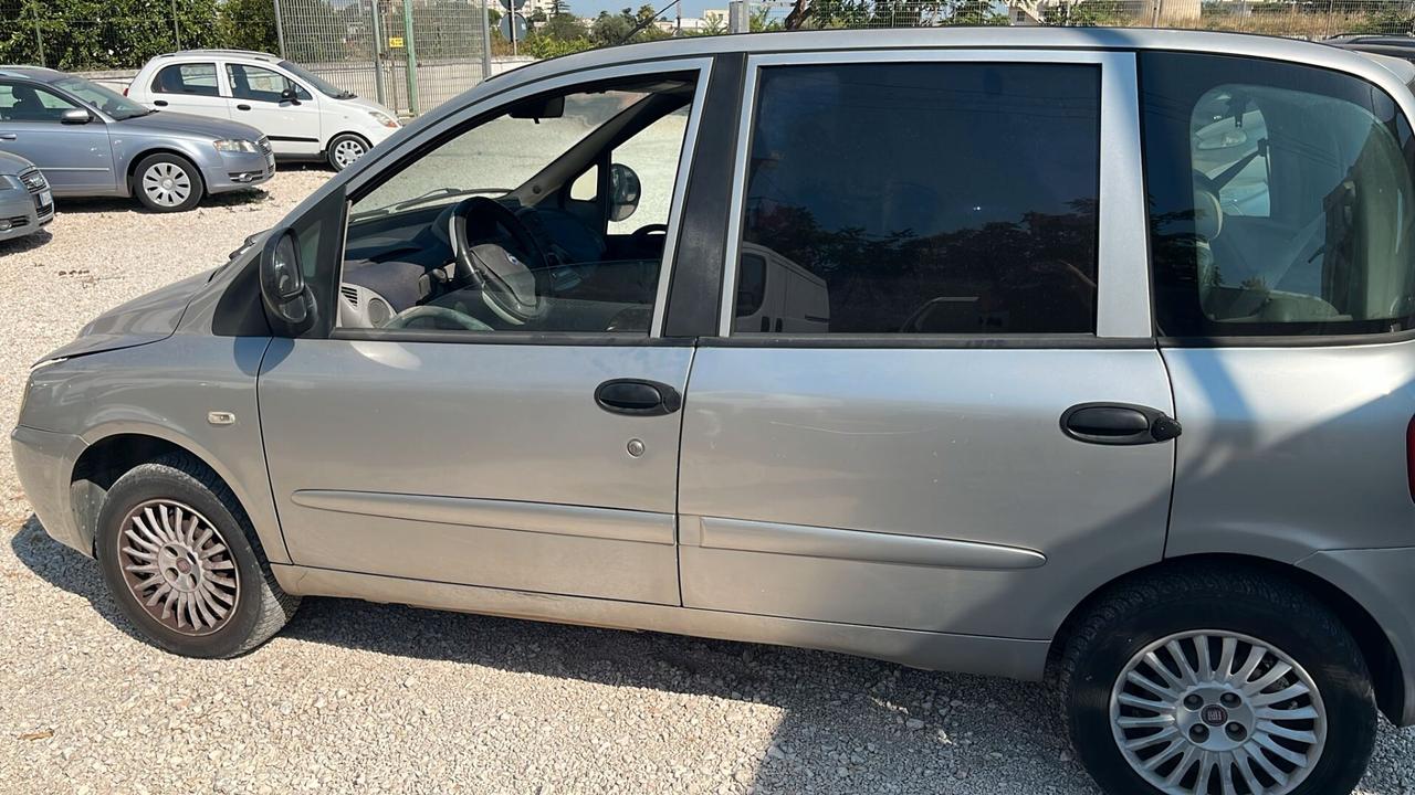 Fiat Multipla 1.6 16V Natural Power Family