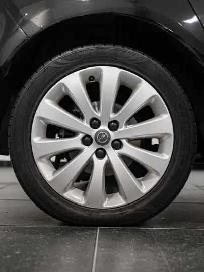 Opel Astra 1.6 115CV 5 porte Cosmo