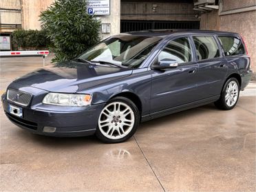 Volvo V70 2.4 D5 Kinetic