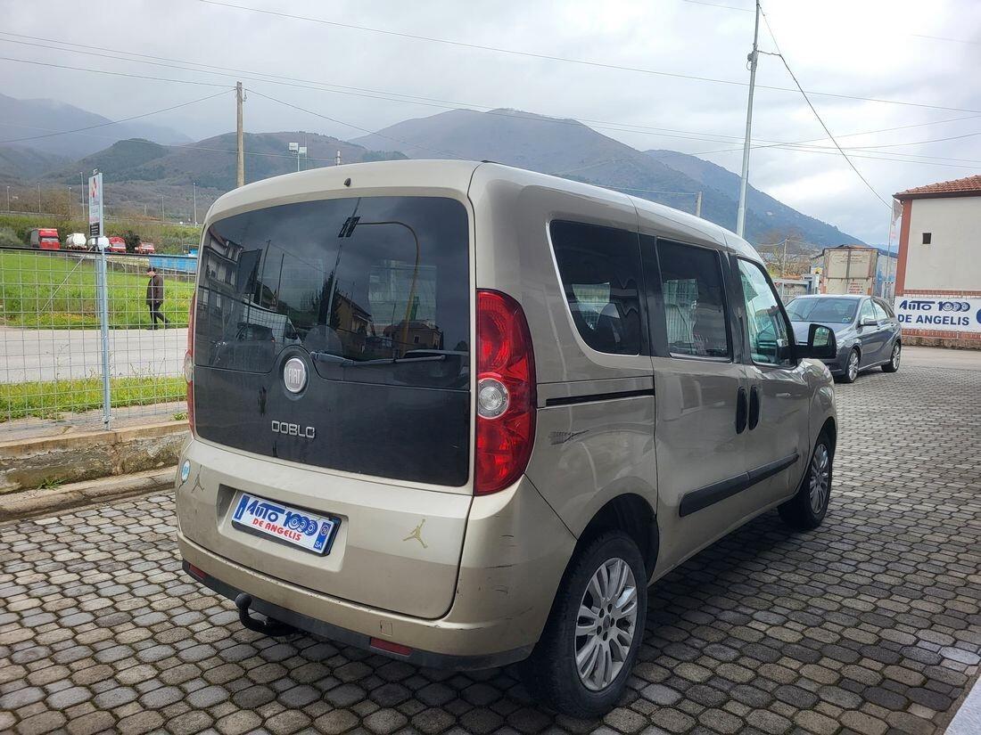Fiat Doblo Doblò 1.6 MJT MULTIJET 5 POSTI Emotion + GANCIO TRAINO