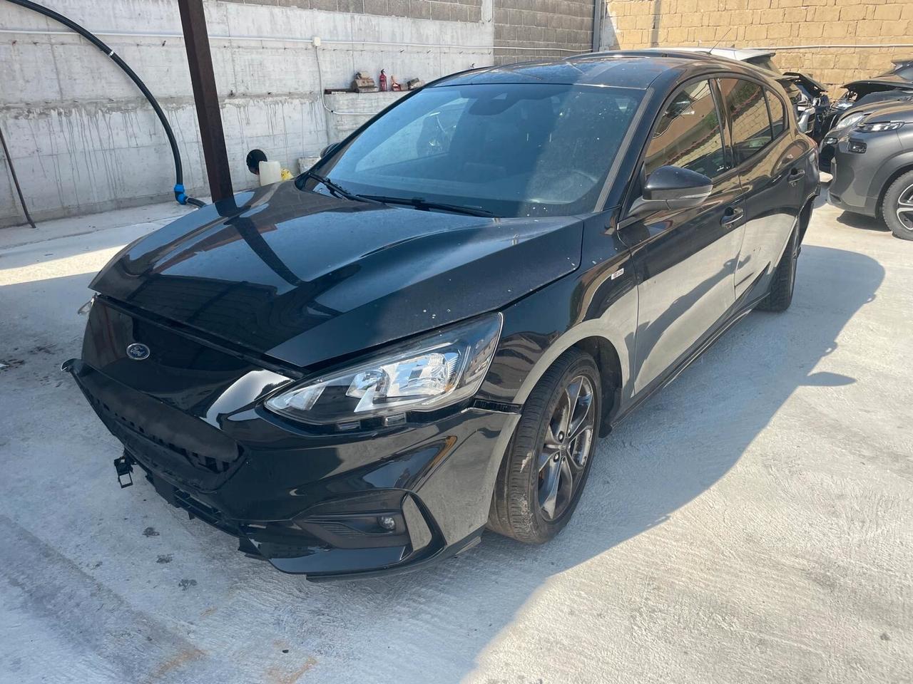 Ford Focus 1.0 EcoBoost 125 CV 5p. ST-Line sinistrata incidentata