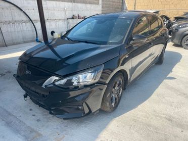 Ford Focus 1.0 EcoBoost 125 CV 5p. ST-Line sinistrata incidentata