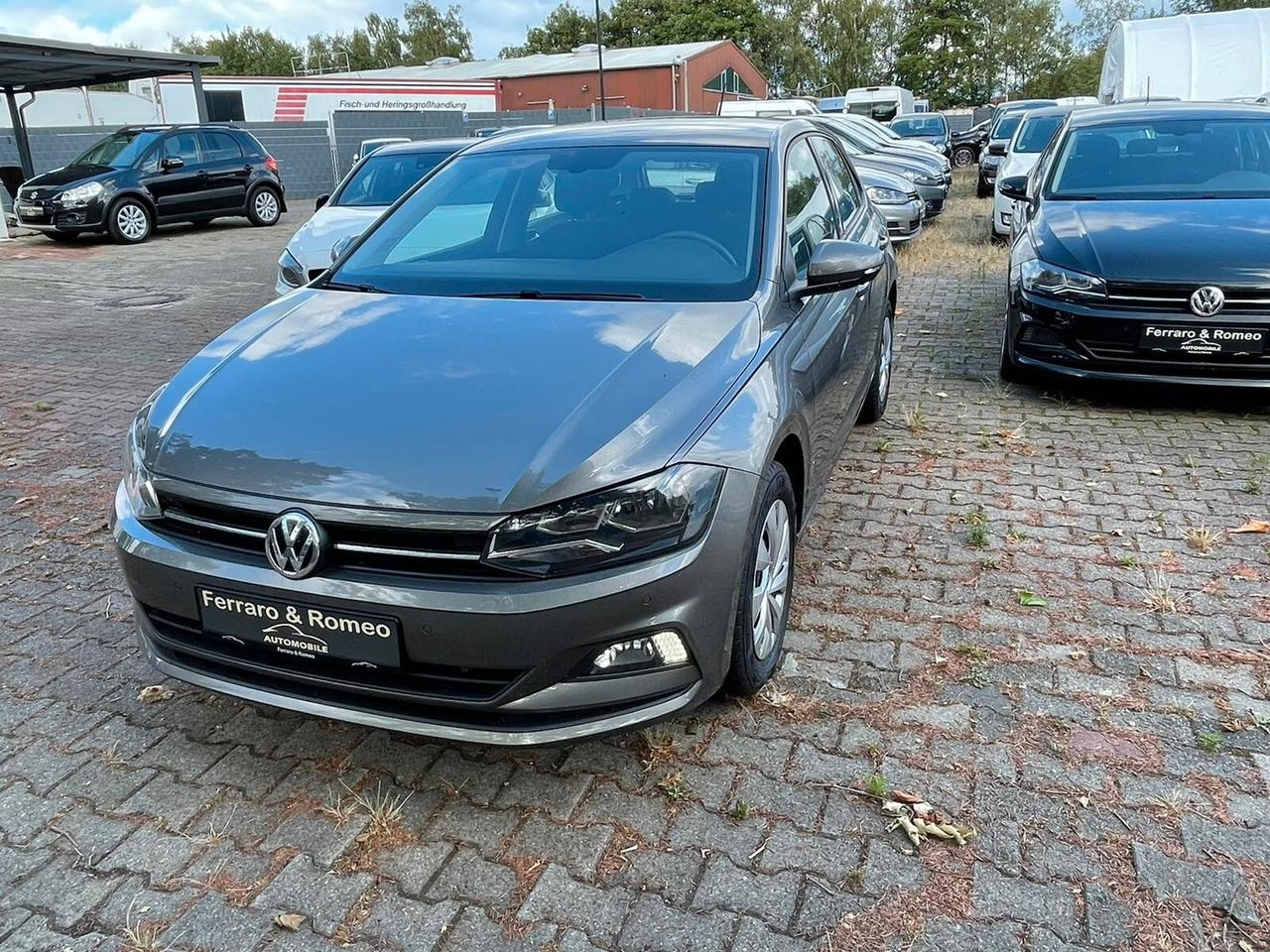 Volkswagen Polo 1.6 TDI 95 CV 5p. Highline BlueMotion Technology APPLE CAR PLAY CLIMA CRUISE LED CERCHI