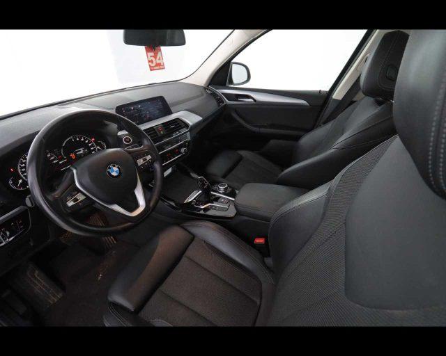 BMW X3 xDrive30e Business Advantage