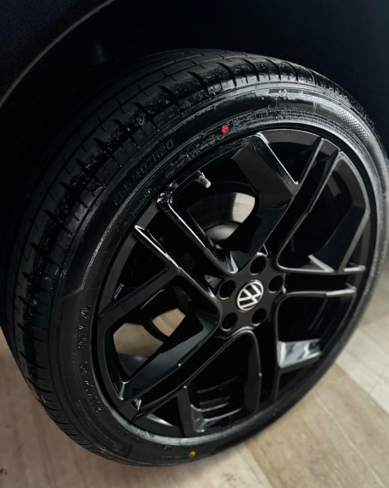Volkswagen Tiguan 2.0 TDI 193CV DSG 4MOTION R-Line