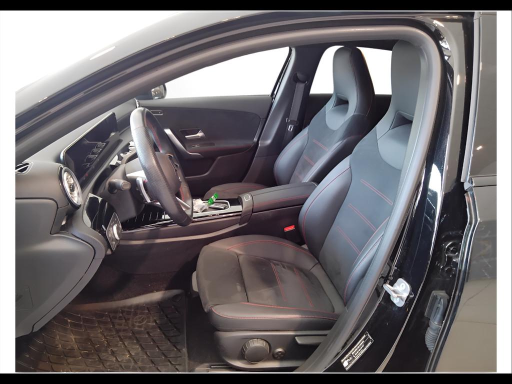 Mercedes-Benz Classe A - W177 2023 - A 180 d AMG Line Advanced Plus auto