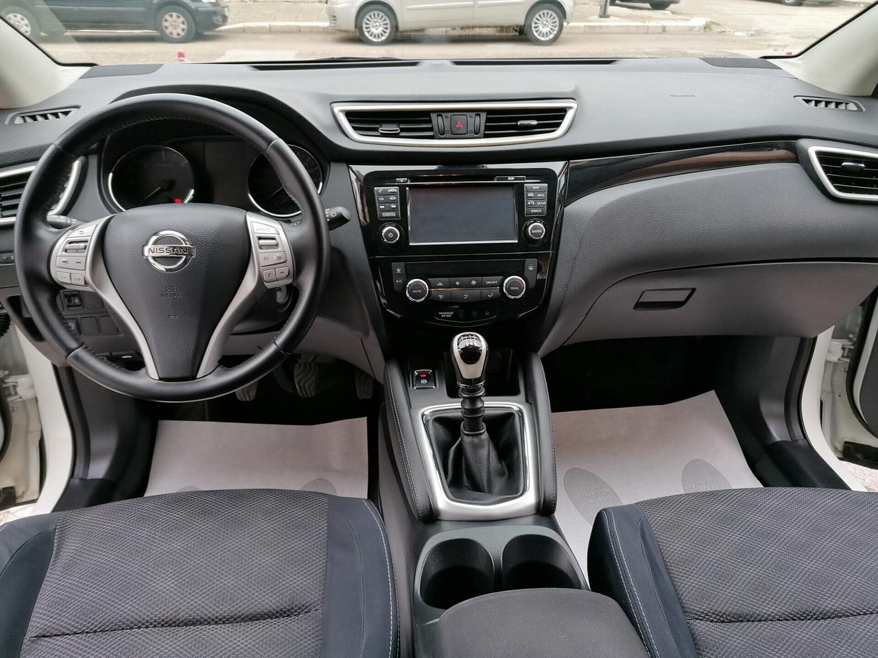 Nissan Qashqai 1.5 dCi DPF Tekna