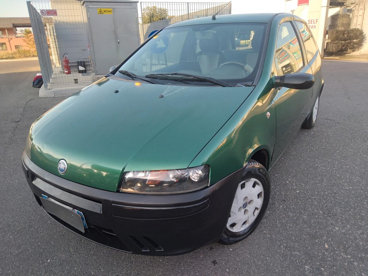Fiat Punto 1.2i 60cv cat 3 porte x neopatentati