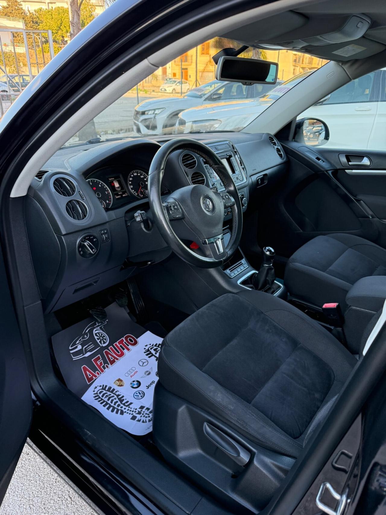 Volkswagen Tiguan 2.0 TDI 140 CV Sport & Style BlueMotion Technology