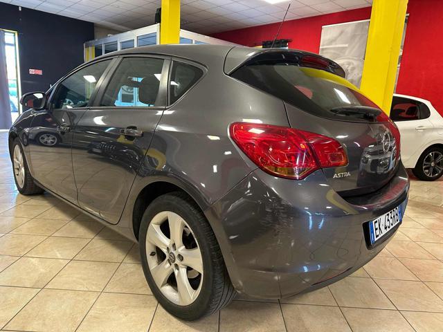 OPEL Astra 1.3 CDTI 95CV S&S 5 porte Cosmo