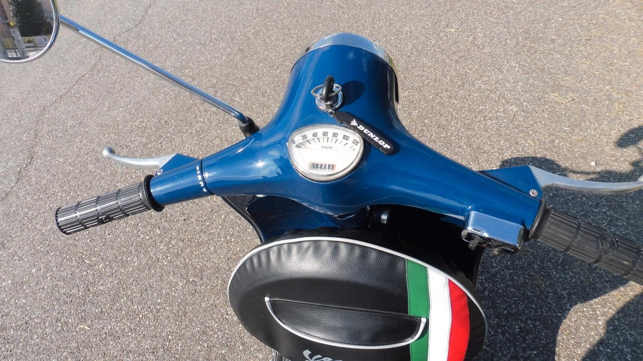Piaggio Vespa Primavera ET3
