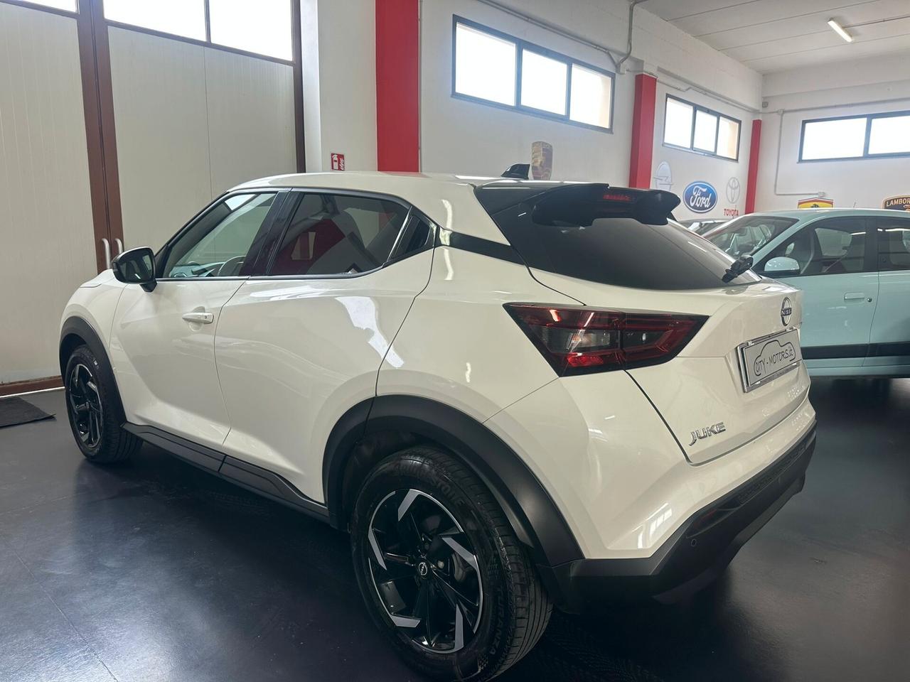 Nissan Juke 1.0 DIG-T 114 CV N-Connecta Promo