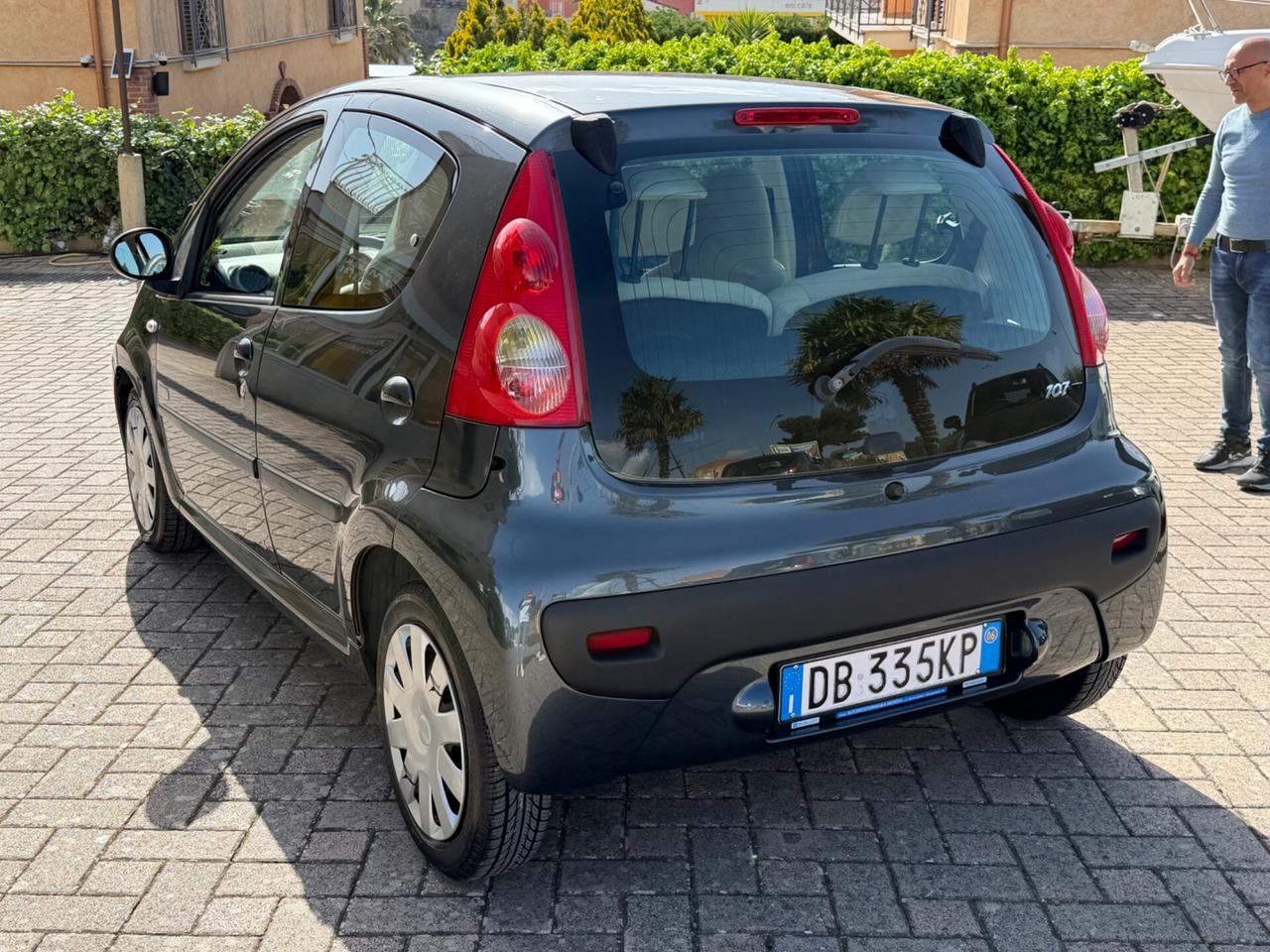 Peugeot 107 1.0 68CV 3p. Sweet Years