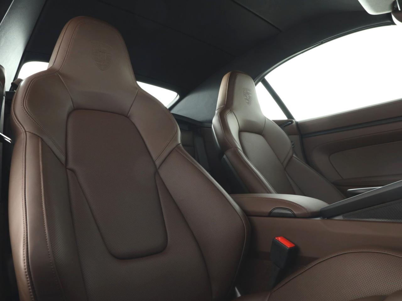 Porsche 911 cabrio 3.0 carrera 4 gts auto