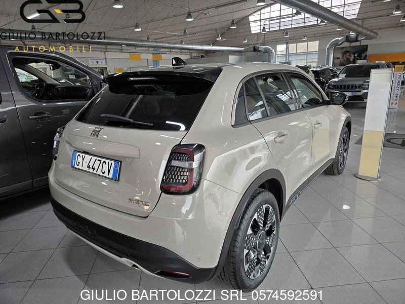 FIAT 600 1.2 Hybrid 110cv La Prima