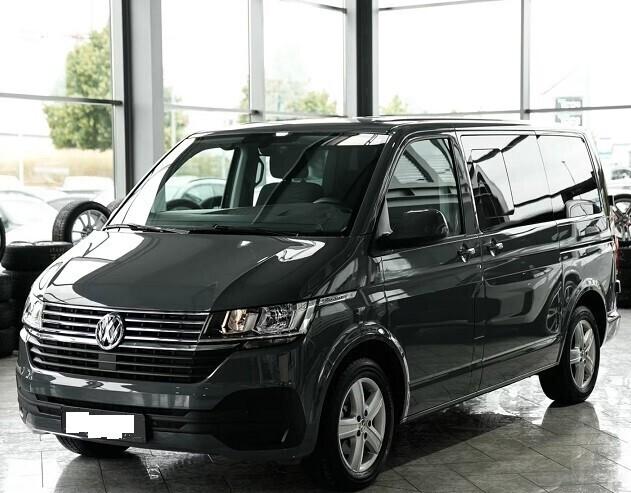 VOLKEWAGEN T 7 CARAVELLE POSTI 7 CL 2.0 TDI 150CV DSG CAMBIO AUT. con K m 46.000 garanzia 12 mesi