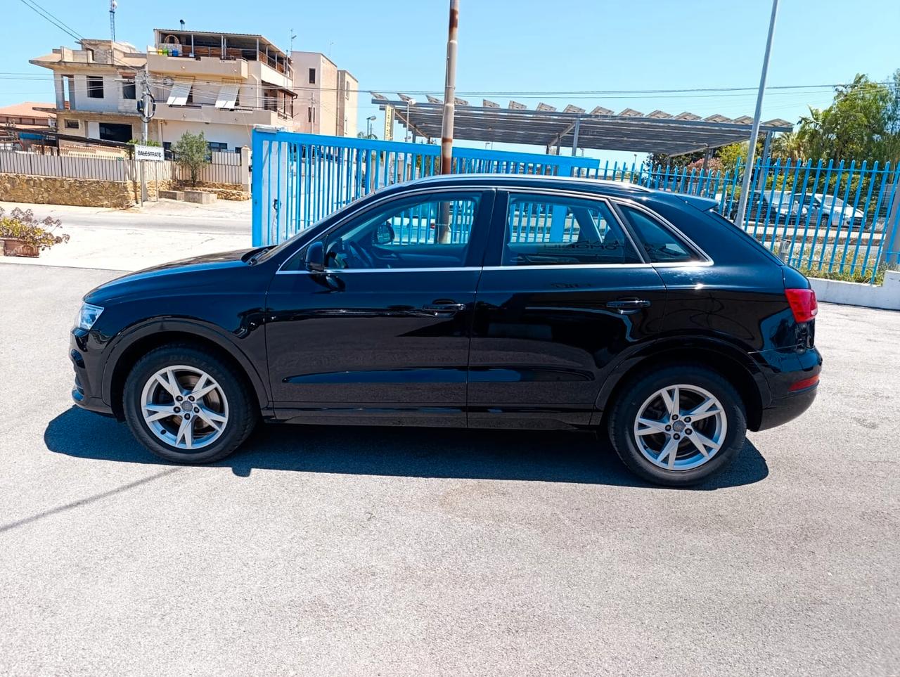 Audi Q3 2.0 TDI 120 CV Sport 2015