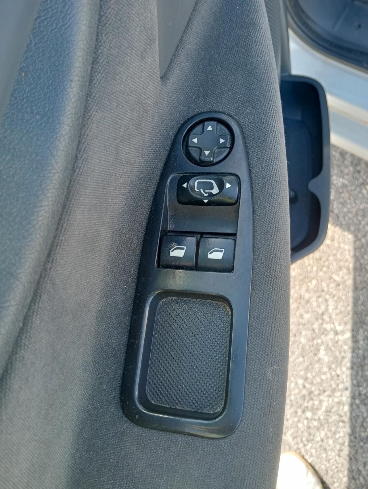 Fiat Scudo 2.0MJET 130CV PASSO LUNGO 9 POSTI VETTURA